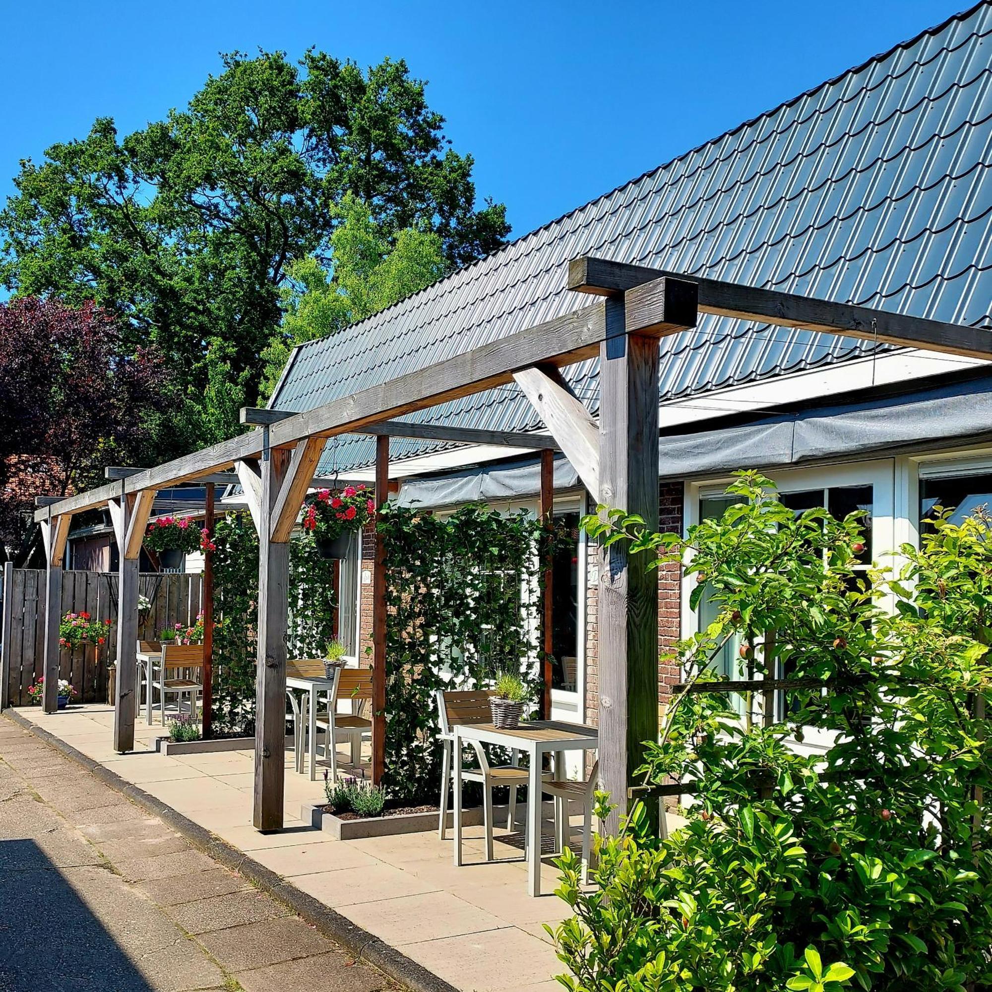 B&B De Hoffstal ซาสเซนไฮม์ ภายนอก รูปภาพ